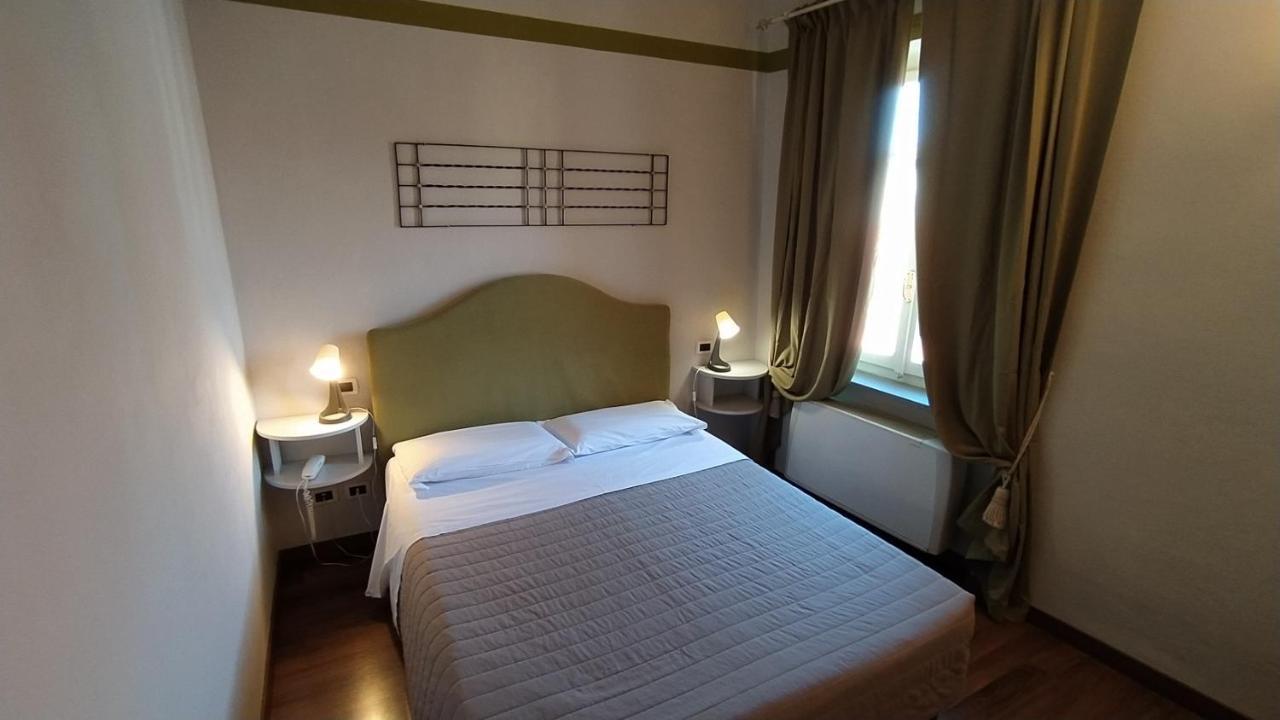 卢卡 摩登旅馆酒店 外观 照片